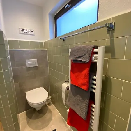 Апартаменты Ferienzimmer Am Strom 34 Росток